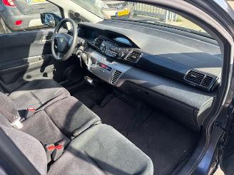 Honda Fr-v 2.0i Comfort airco picture 13