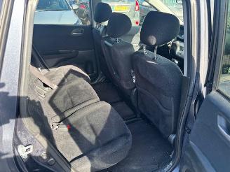 Honda Fr-v 2.0i Comfort airco picture 14