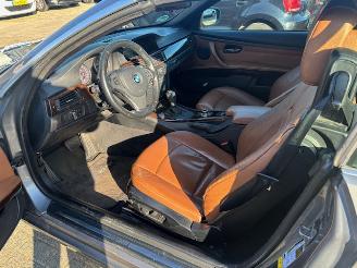 BMW 3-serie 325i High Executive automaat picture 15