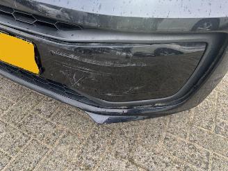 Volkswagen Up! 1.0 5-drs Move Up! airco picture 4