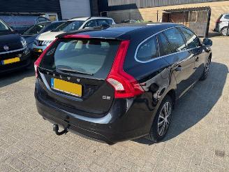 Volvo V-60 1.6 D2 Momentum automaat picture 3