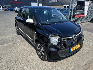 krockskadad bil auto Renault Twingo 1.0 SCE Collection 2018/8