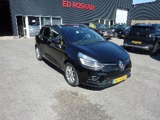 Coche accidentado Renault Clio 0.9 TCE INTENS CLIMAT 2018/12