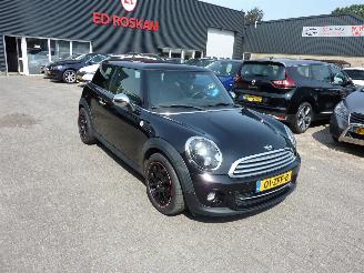 krockskadad bil auto Mini Cooper 1.6 COOPER CHILI LEER 2012/10