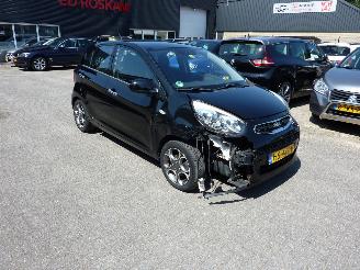 damaged passenger cars Kia Picanto 1.2 CVVT DYNAMICLINE CLIMAT 2016/1