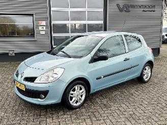 skadebil auto Renault Clio 1.2 TCE Expression 2008/9