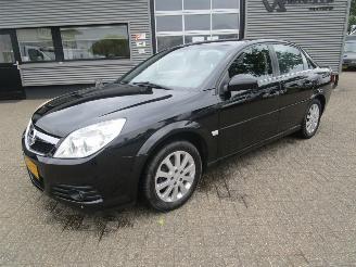 skadebil auto Opel Vectra 2.2-16V Cosmo sedan 2006/3