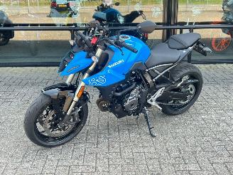  Suzuki  GSX 8S 2025/7