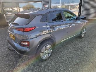 Coche accidentado Hyundai Kona EV Comfort 64KWH 2020/10