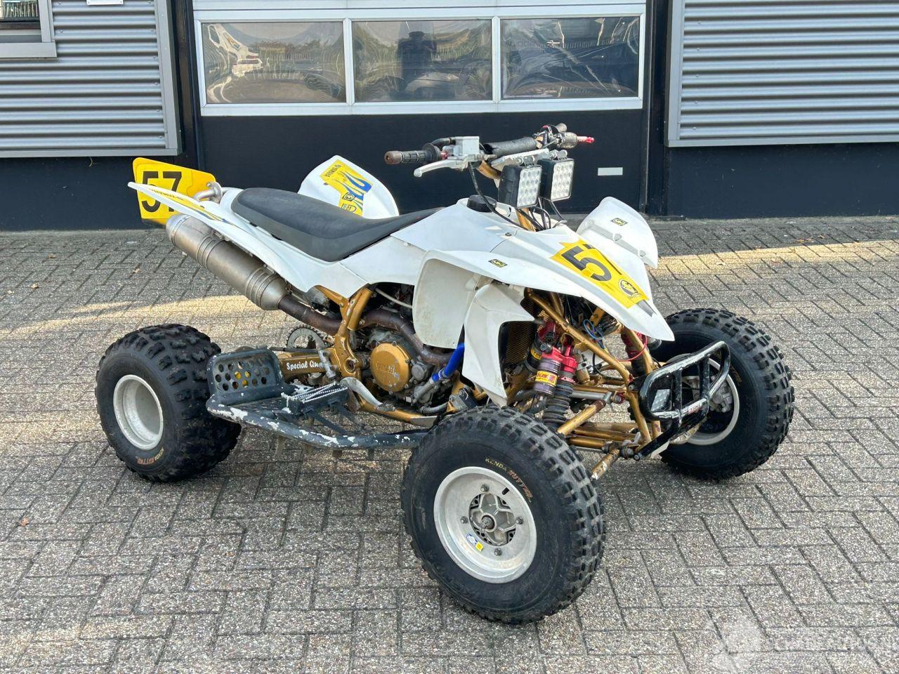 Yamaha YFZ 450 Raptor