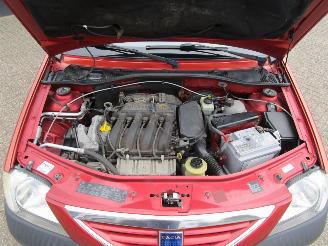 Dacia Logan MCV 1.6-16V Laureate picture 17