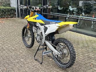 Suzuki RMZ 450  picture 3