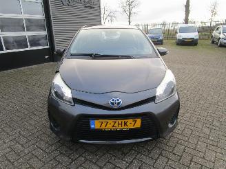 Toyota Yaris 1.5 Full Hybrid Aspiration 5drs picture 8