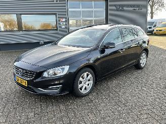 voitures voitures particulières Volvo V-60 2.0 T5 Kinetic 245PK Automaat 2016/7