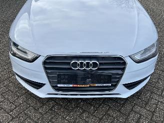 Audi A4 Avant 2.0 TDI picture 23