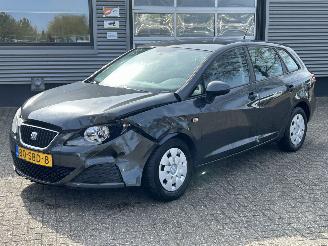 Voiture accidenté Seat Ibiza ST 1.2 Club 2011/9