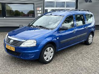 uszkodzony samochody osobowe Dacia Logan MCV 1.6 Ambiance 7pers 2009/3