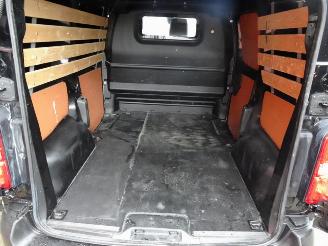 Peugeot Expert 1.5 BlueHDI 120 Compact Urban 3 zits 101801 km !!! picture 15