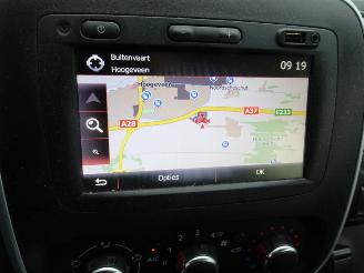 Renault Trafic 2.0 dCi 120 T29 L2H1 DC Comfort 5 pers airco navi ahk picture 9