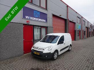 Käytettyjen commercial vehicles Citroën Berlingo 1.6 HDI 500 Club 3zitter 2010/1