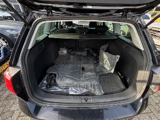 Volkswagen Golf  picture 7