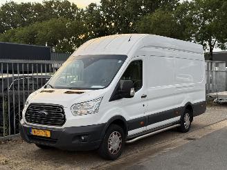 krockskadad bil bedrijf Ford Transit  2018/11