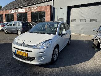 Vaurioauto  passenger cars Citroën C3 1.2 PureTech Collection 2015/6
