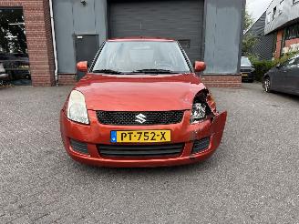 Suzuki Swift 1.3 Cool  AIRCO Hatchback 3-dr. picture 13