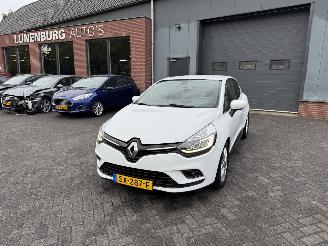 voitures voitures particulières Renault Clio 0.9 TCe Intens Hatchback 5-dr. 2018/6
