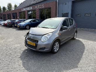 Coche accidentado Suzuki Alto 1.0 Celebration EASSS Hatchback 5-dr. 2015/2