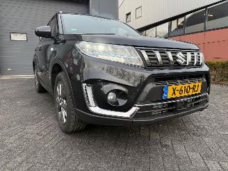 Suzuki Vitara 1.4 Boosterjet Select Smart Hybrid picture 28