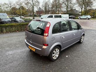 Opel Meriva 1.6-16V Cosmo (MPV 5-dr.) picture 32