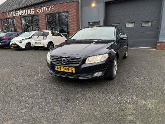  Volvo V-70 2.0 D4 Classic Edition 2015/12