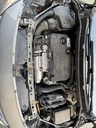 Opel Astra 1.4 Innovation AUTOMAAT picture 32