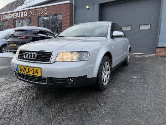 Avarii autoturisme Audi A4 2.0 FSI  LEER Sedan 4-dr. 2004/2