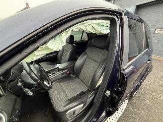 Mercedes ML 320 CDI  AUTOMAAT (SUV 5-dr.) picture 19