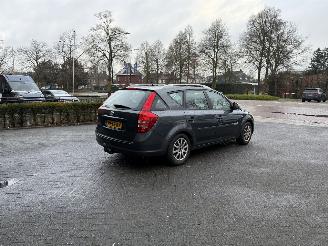 Kia Cee d 1.6 X-tra (Stationwagen 5-dr.) picture 34