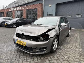 Volkswagen Golf 1.6 TDI Highline BlueMotion picture 7