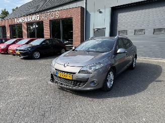krockskadad bil auto Renault Mégane 1.5 dCi Dynamique 2009/11