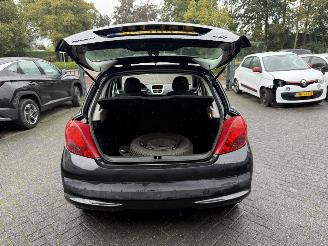 Peugeot 207 1.4 VTi Cool \'n Blue (Hatchback 5-dr.) picture 21
