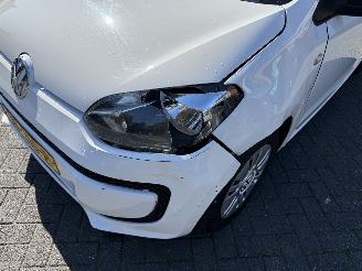 Volkswagen Up! 1.0 take up!  AIRCO BlueMotion picture 12