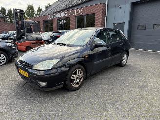 škoda osobní automobily Ford Focus 1.6-16V Trend (Hatchback 5-dr.) 2002/6