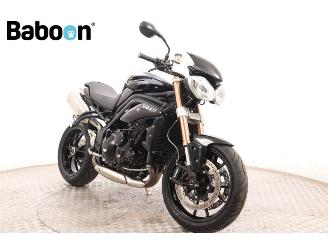 Triumph Speed Triple 1050 ABS picture 2