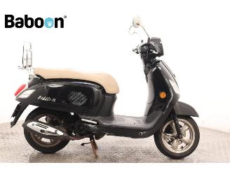 skadebil bromfiets Sym Fiddle III 45KM 2017/9