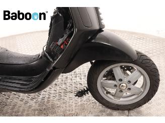 Vespa  Sprint 25KM picture 11