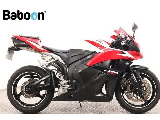 krockskadad bil motor Honda CBR 600 RR 2011/12