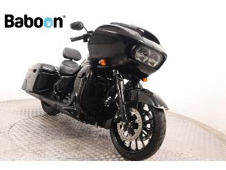 Harley-Davidson  FLTRXS Road Glide Special ABS picture 2