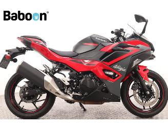 škoda motocykly Kawasaki Ninja 500 SE  2025/6