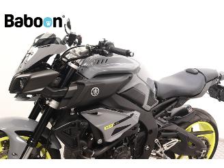 Yamaha MT-10 ABS picture 20