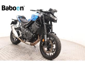 Honda CB 750 Hornet picture 2